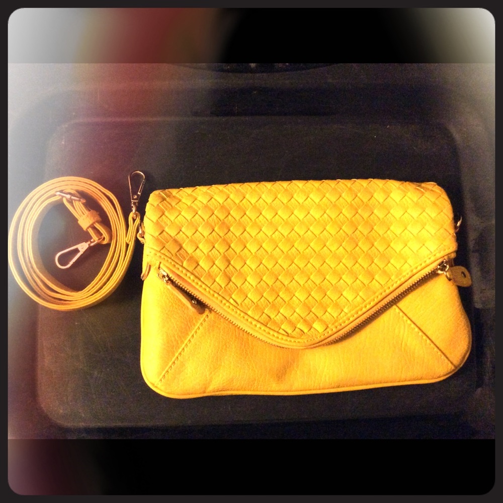 Yellow crossbody bag